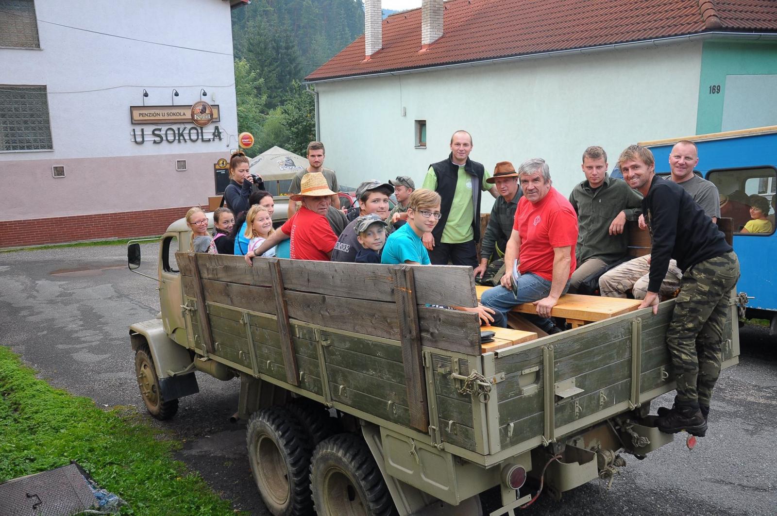 Fotogaléria Oslavy 73. výročia SNP a odhalenie obnoveného pamätníka Tiesnina Trunovec (24) Oslavy 73. výročia SNP a odhalenie obnoveného pamätníka Tiesnina Trunovec